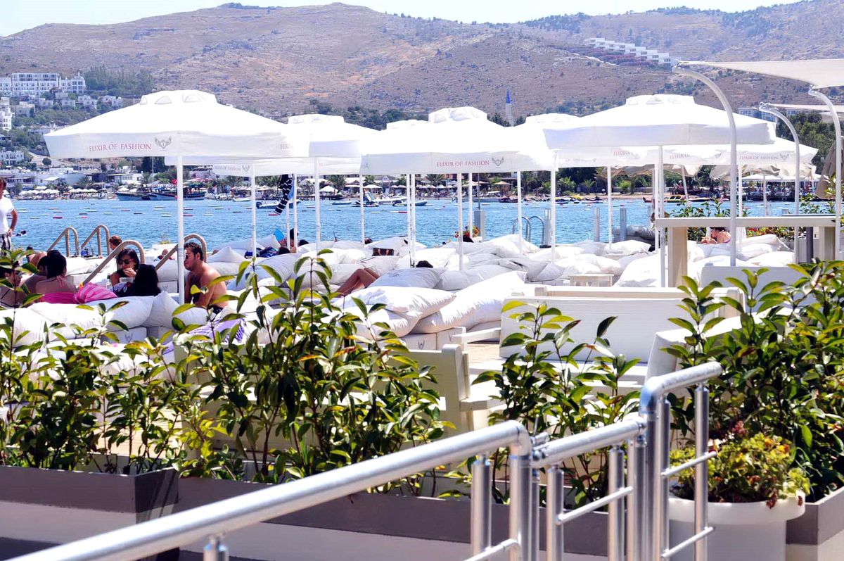 Ramazanda Beach Clublar Boşaldı