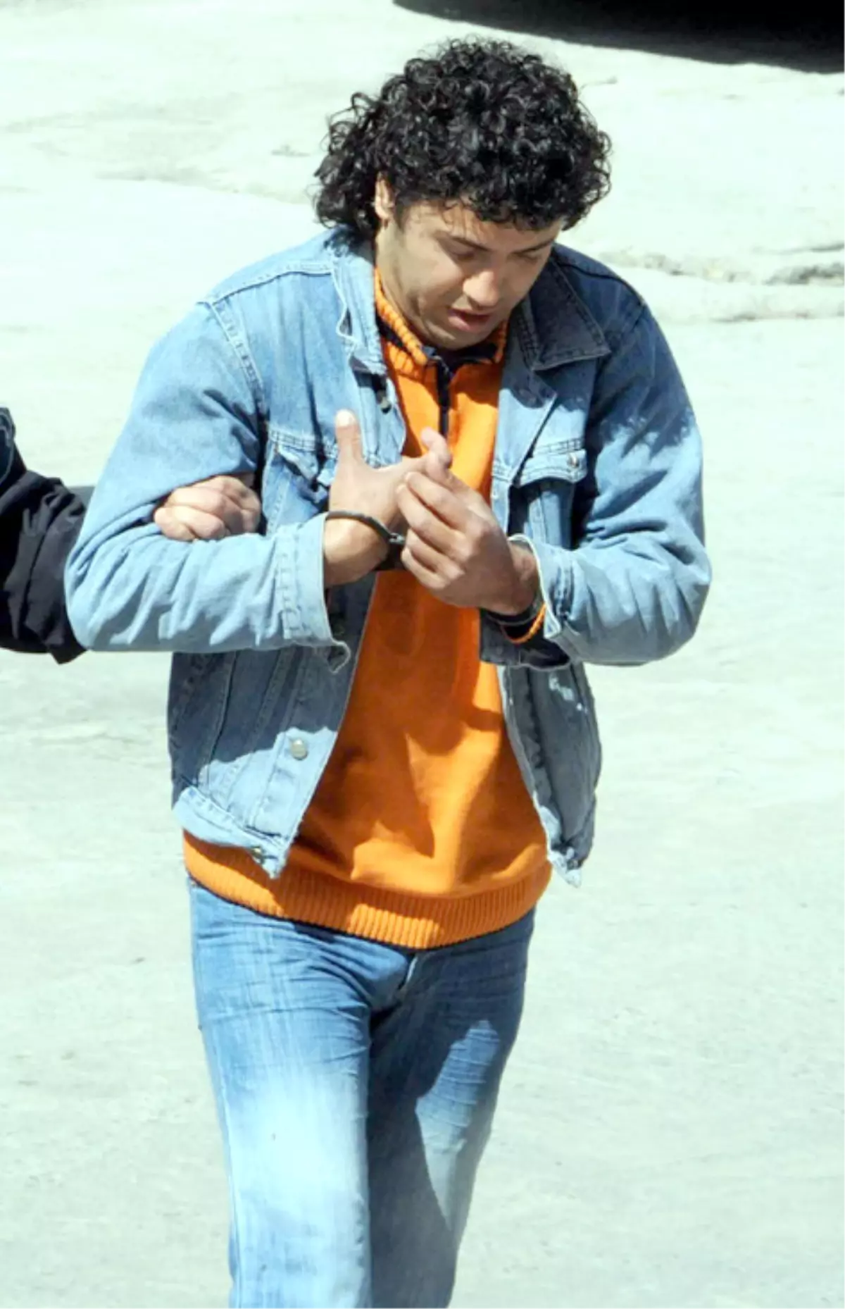 Annesini Soran Genci Gasp Etti, 6 Yıl 8 Ay Hapis Cezası Aldı