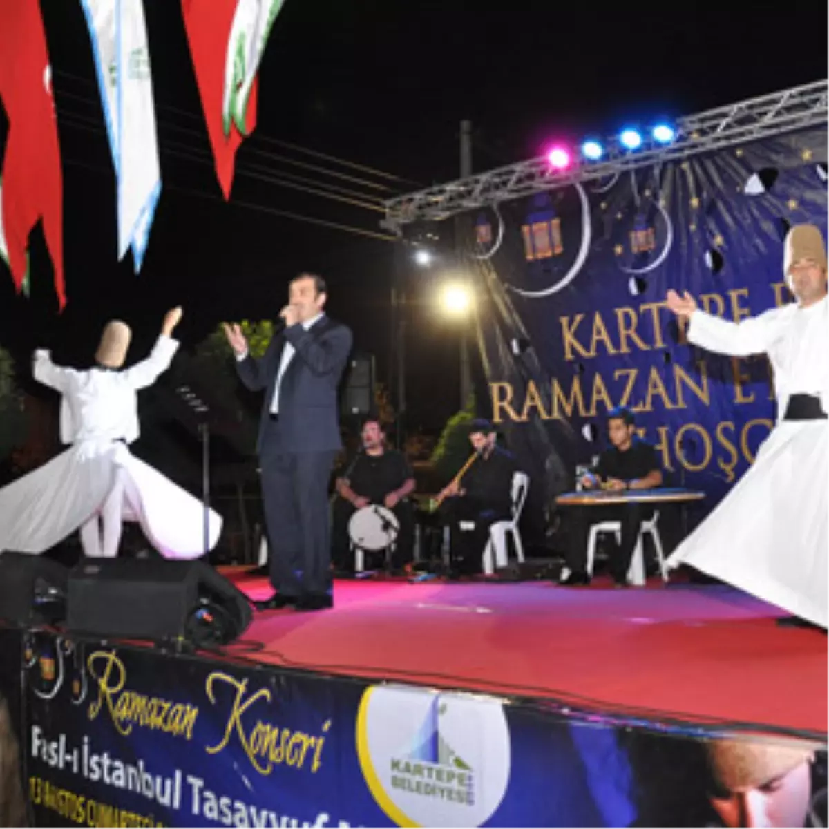 Ramazanoğlu Kartepelileri Mest Etti
 
