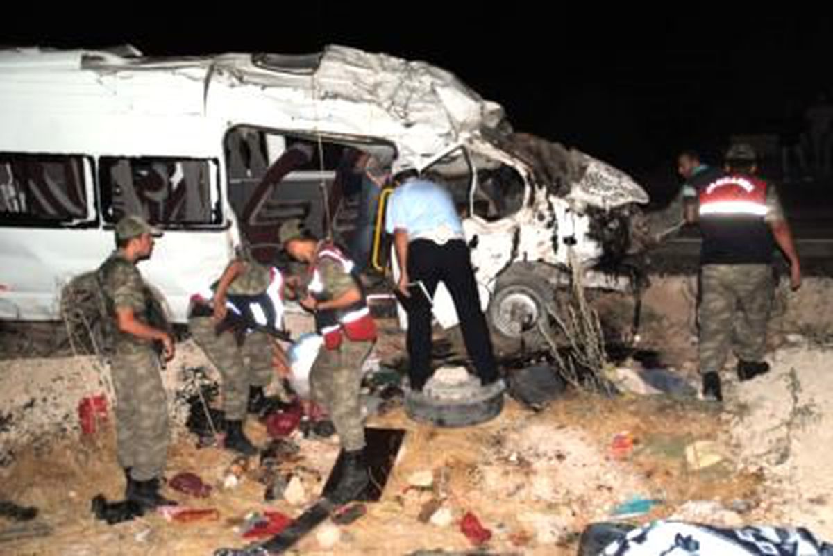 Tarım İşçileri Kaza Yaptı: 19 Yaralı