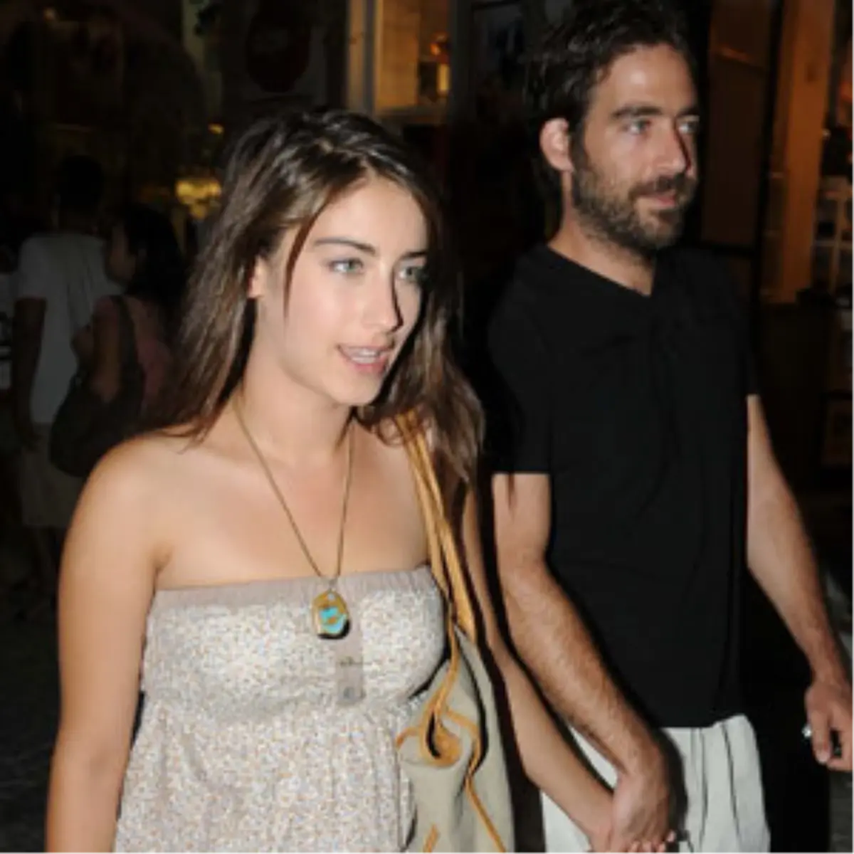 Aşk Çeşme'de Devam Ediyor