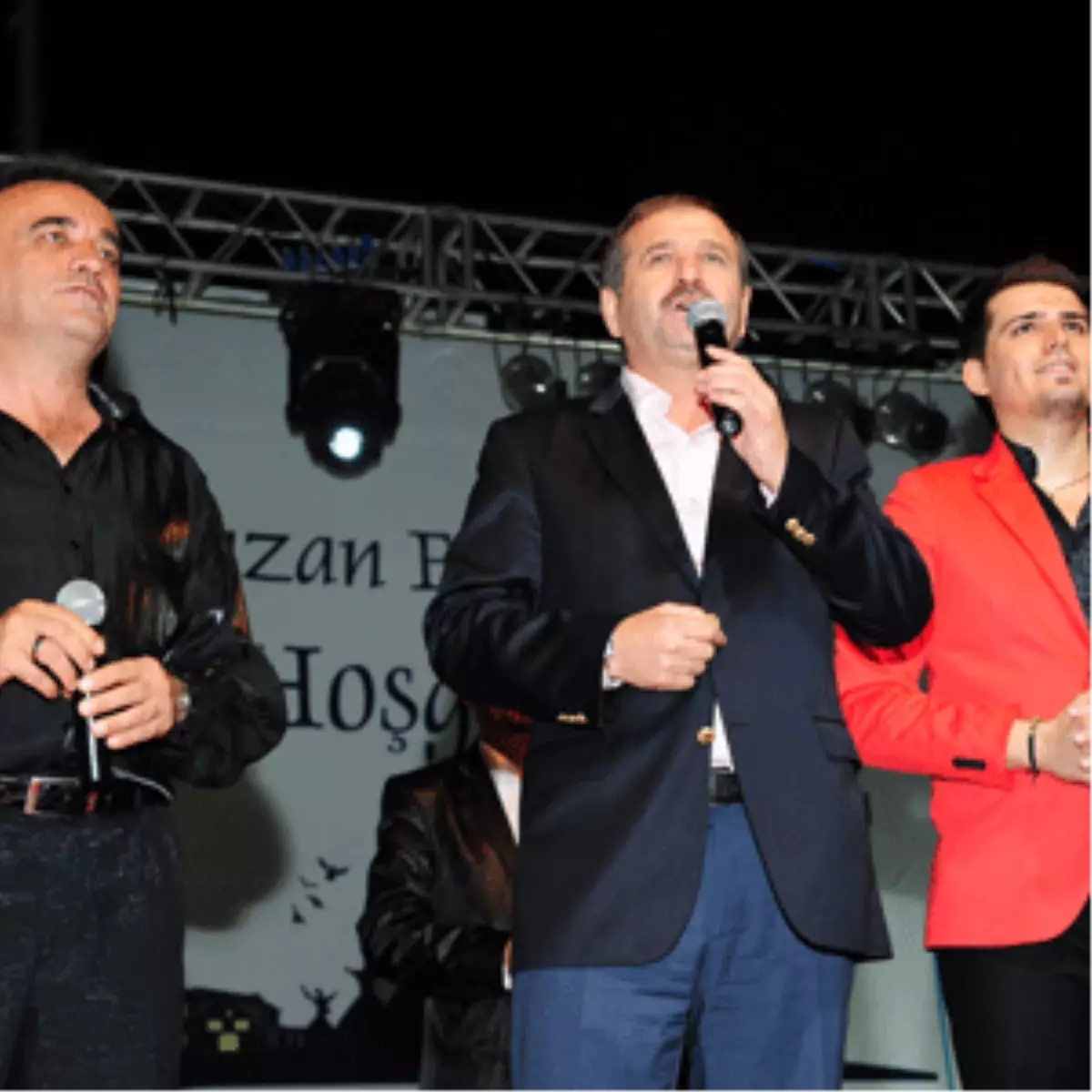 Baba- Oğul Beylikdüzün\'de Rumeli Rüzgarı Estirdiler