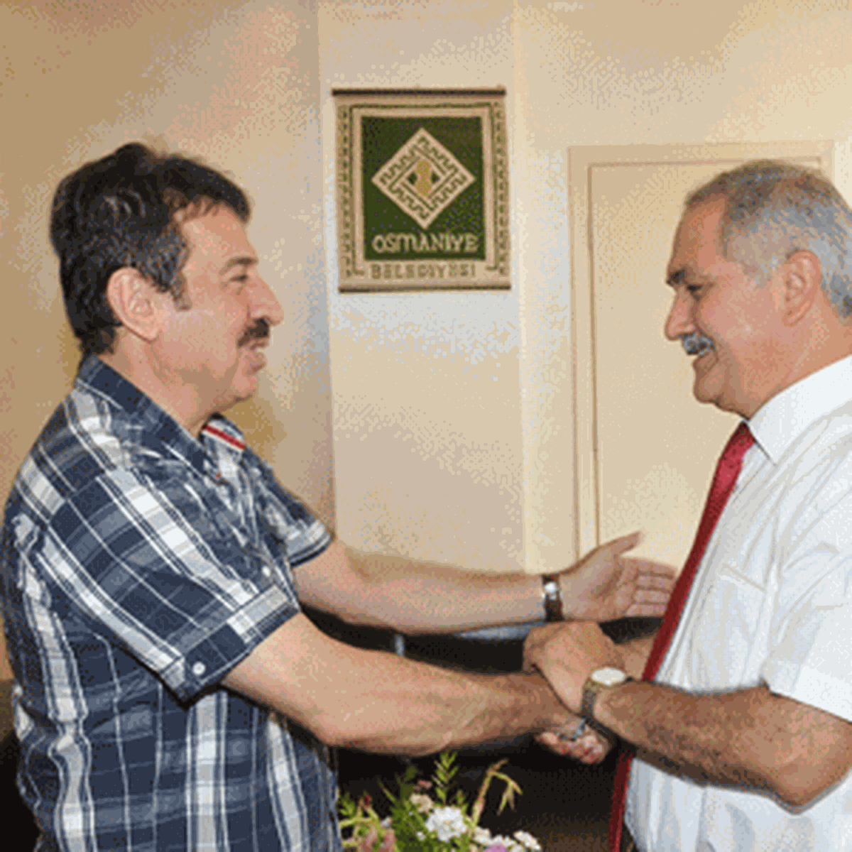 Şair Ahmet Selçuk'tan Başkan Kara'ya Ziyaret