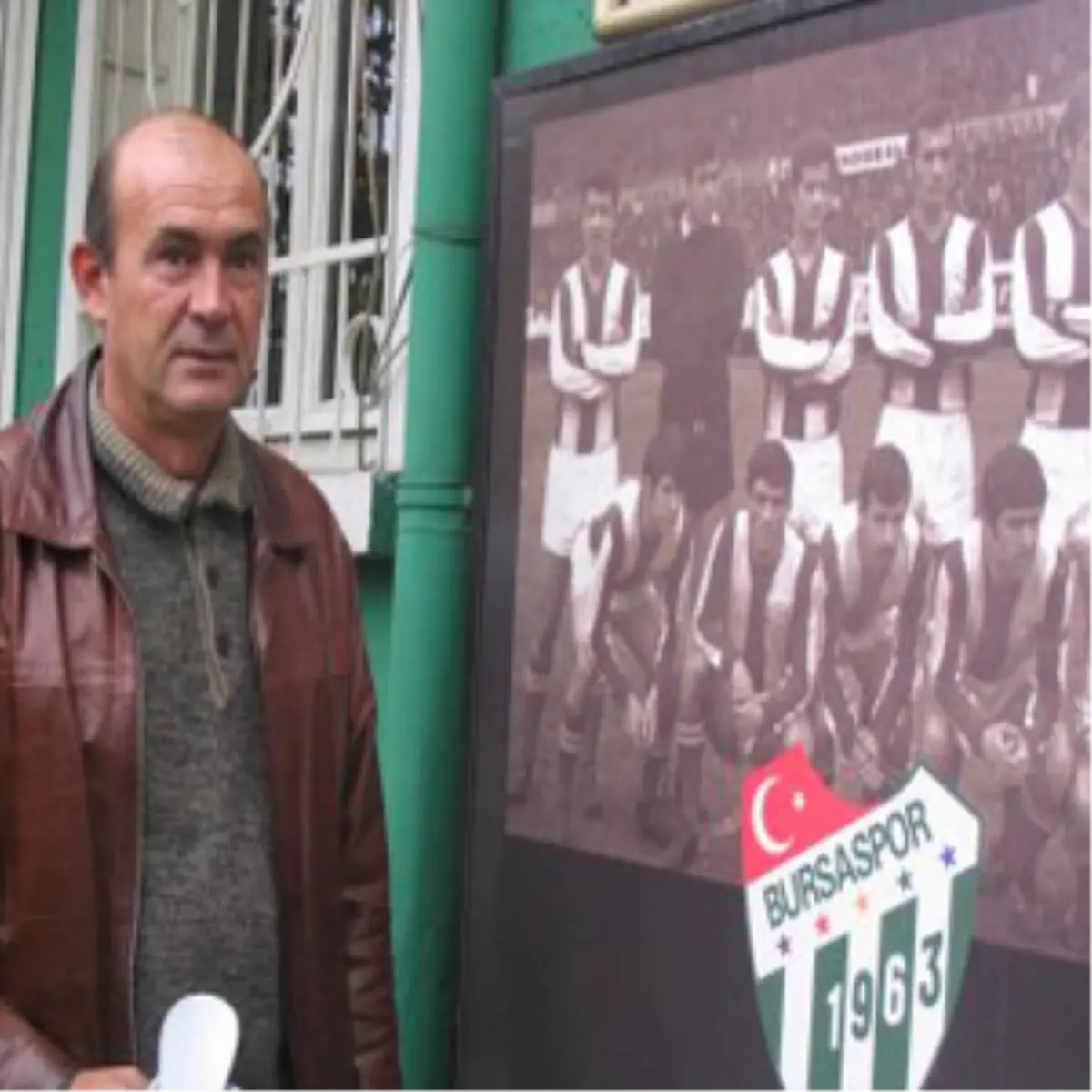 Bursaspor\'un Efsane Kaptanı Sedat Özden Altyapı İdari Menajerliğine Getirildi