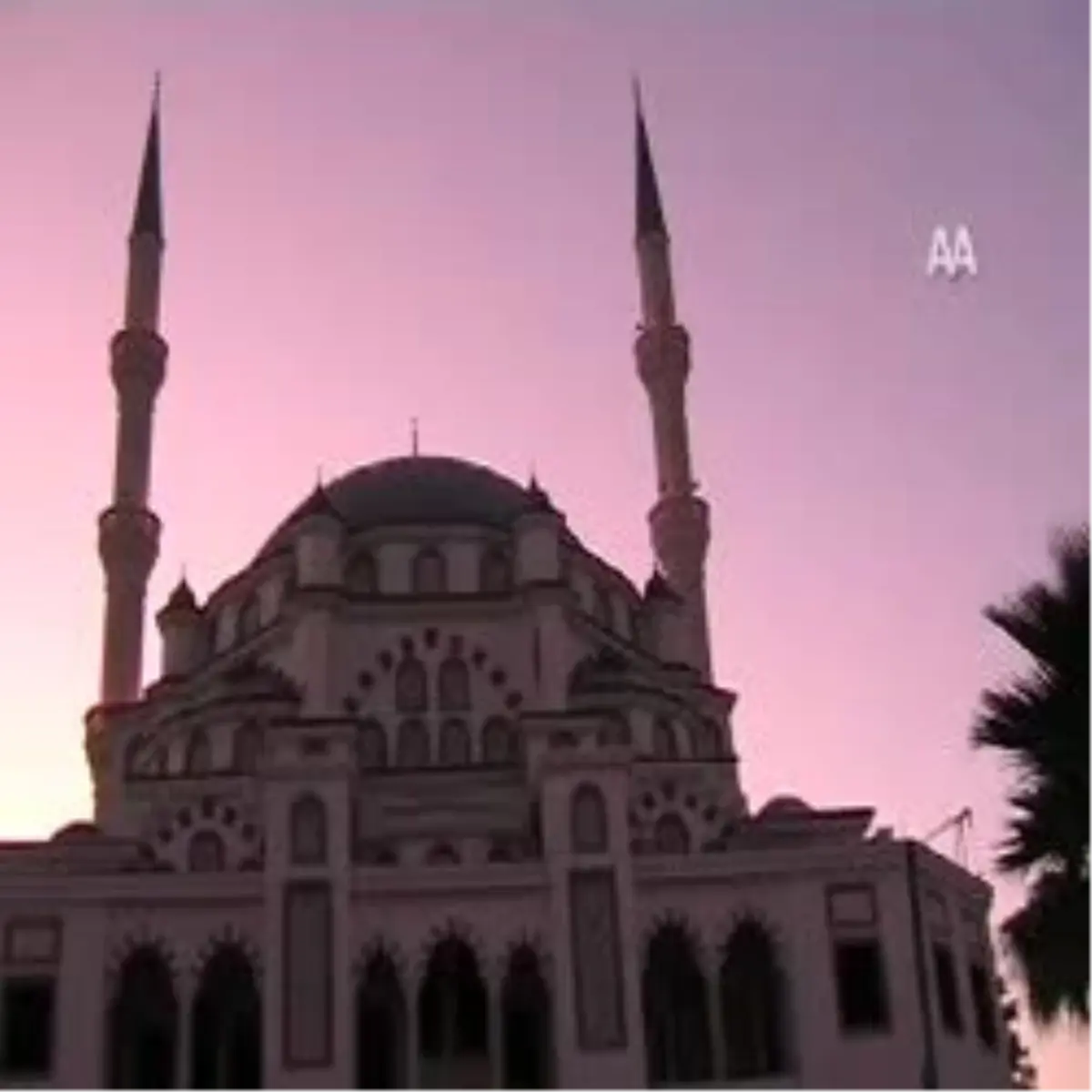 Didim'e 3 Bin Kişilik Modern Cami