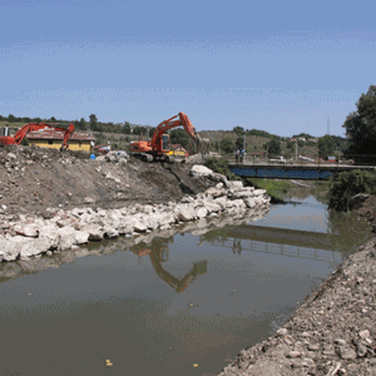 Kartepe'de Dereler Düzenli Akacak