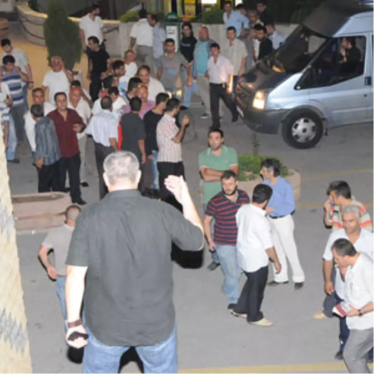 Polisten Tombala Baskını: 80 Gözaltı