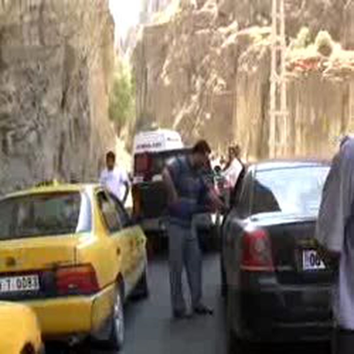 Askeri Konvoy Geçerken Patlama Oldu