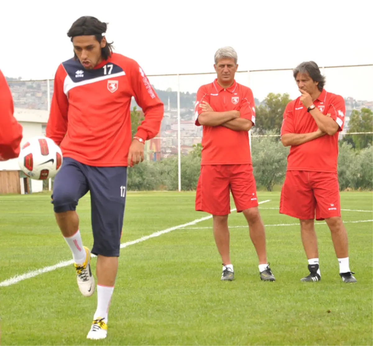 Samsunspor\'da 4 Kadro Dışı