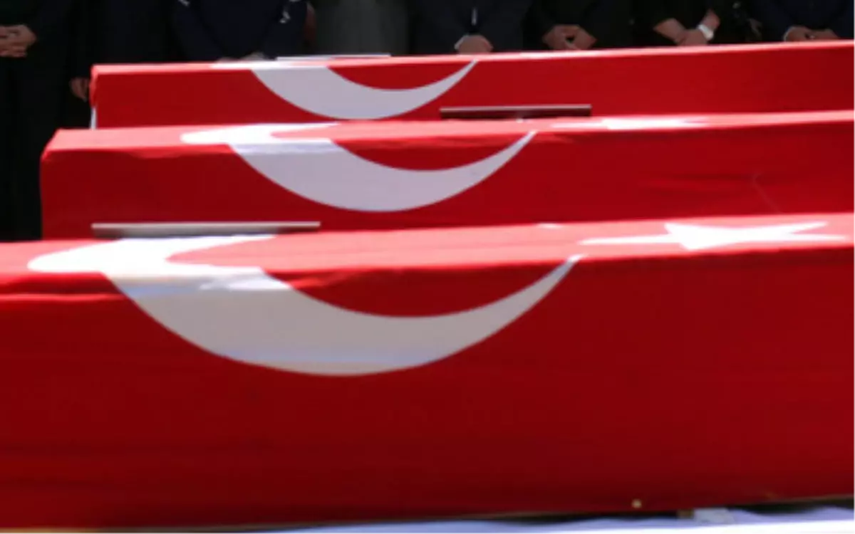 Türkiye Şehitlerini Uğurluyor