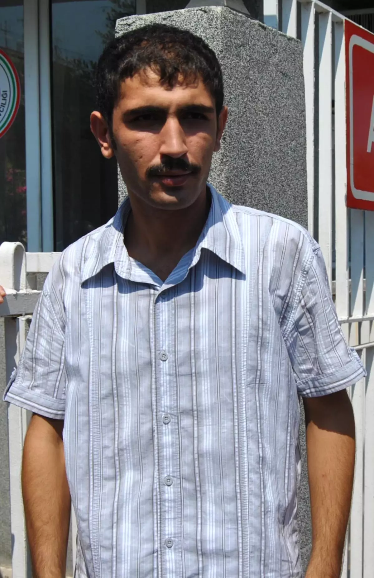 Duvara \'Uyuşturucuya Hayır\' Yazdı, 6 Ay 20 Gün Hapis Cezası Aldı