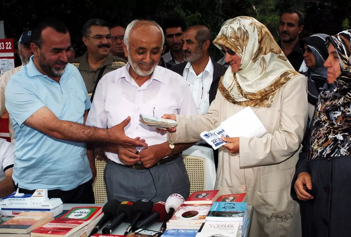 Ev Kadınlarından Somali\'ye Su Kuyusu Açılması İçin 13 Bin Lira