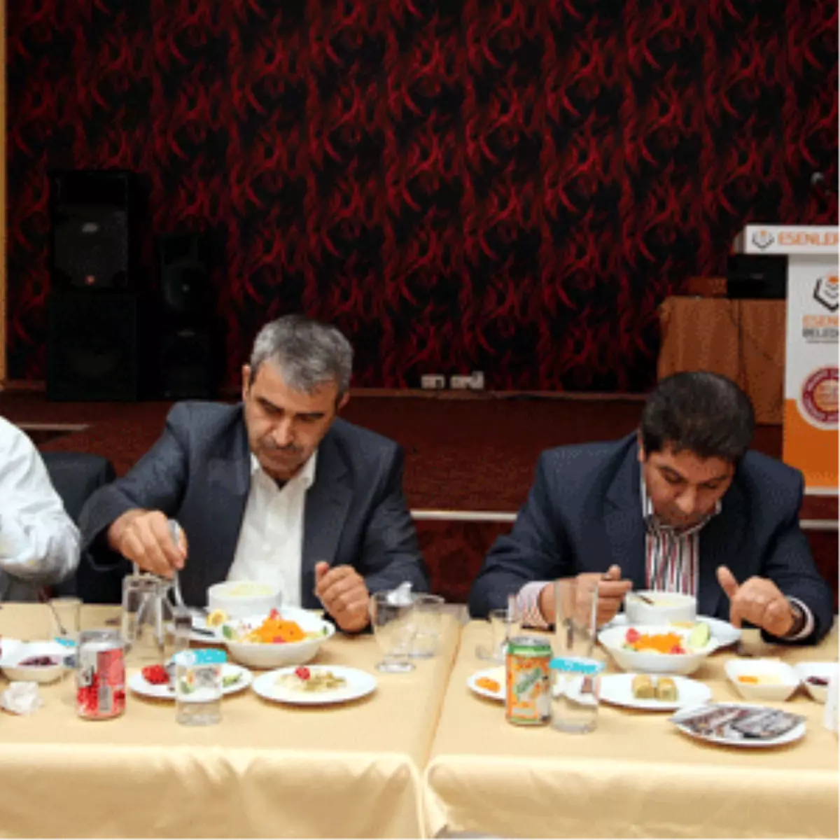 Göksu Gazetecilere İftar Verdi