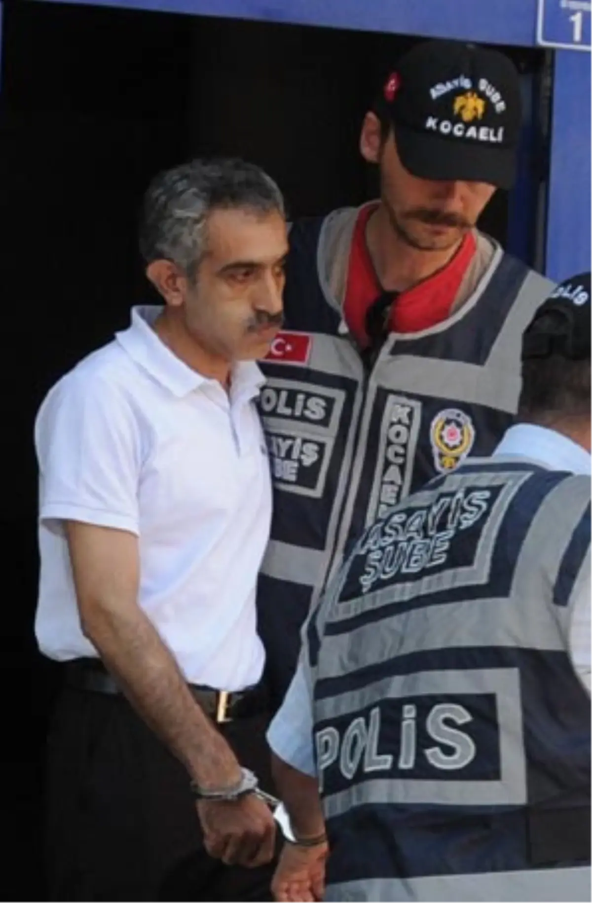 3 Kişinin Katili, 93 Yıl Hükümlüsü Yakalandı