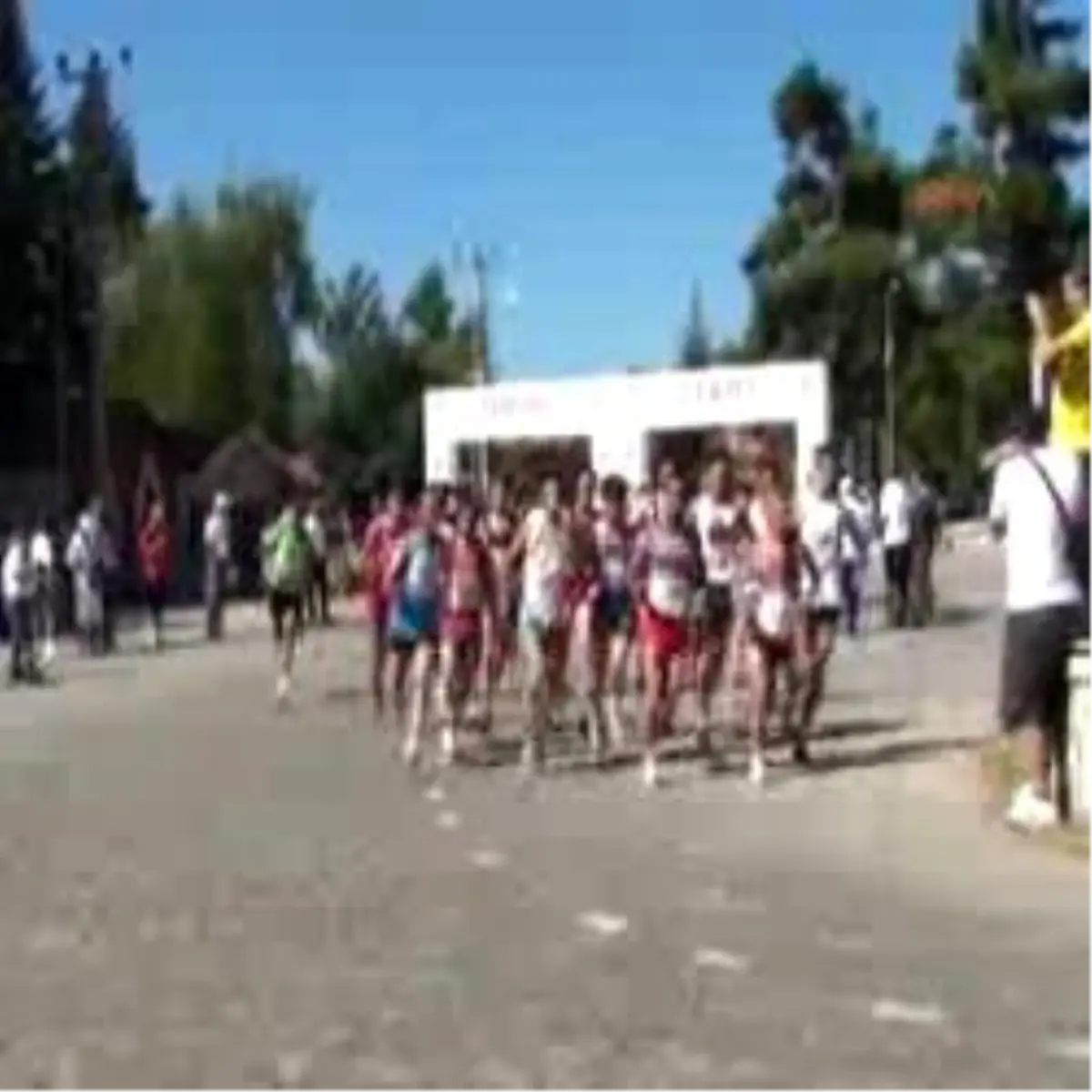 5\'inci Aroma Dağ Koşusu Koşuldu