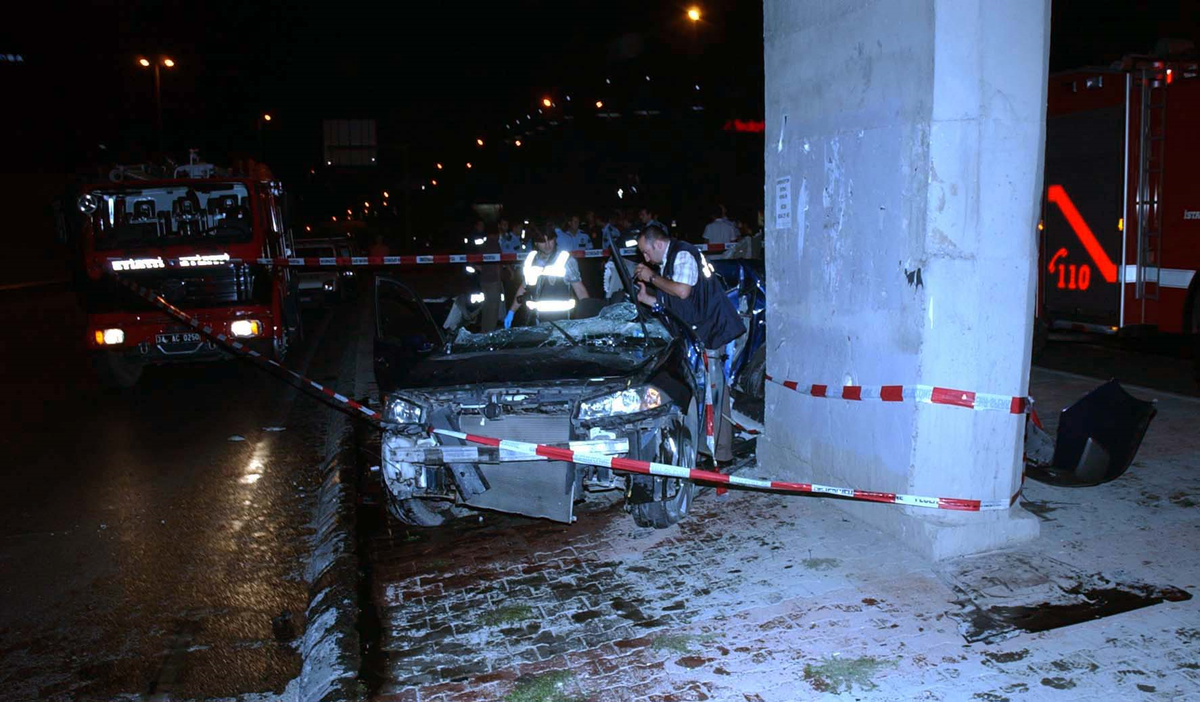 Kadıköy\'de Kaza: 4 Ölü 1 Yaralı