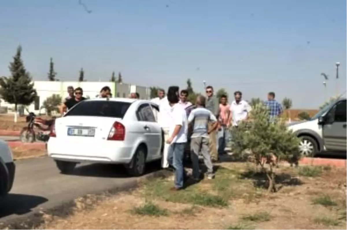 Ayrı Yaşadığı Eşini Öldürdü