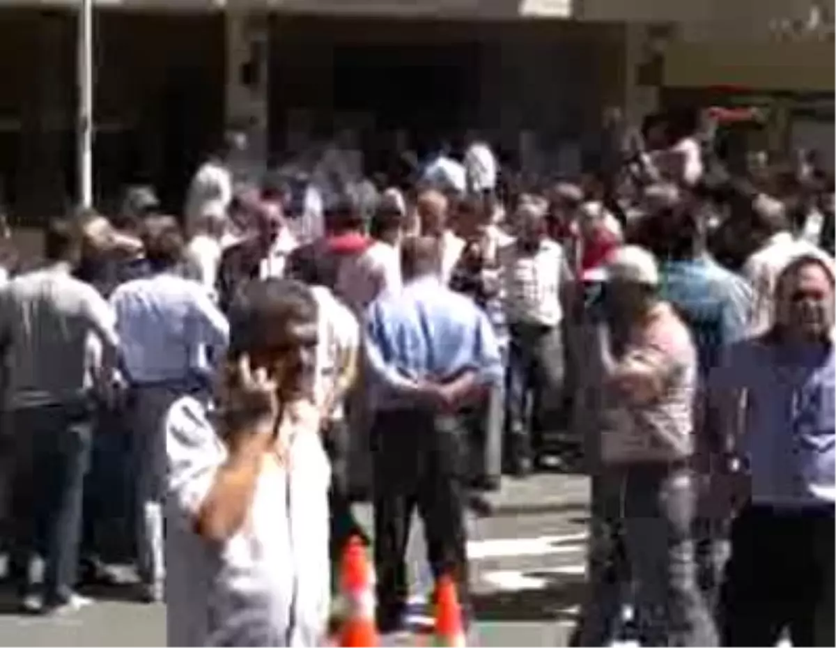 Z. Ereğli\'de, Yumruklar Havada Uçuştu