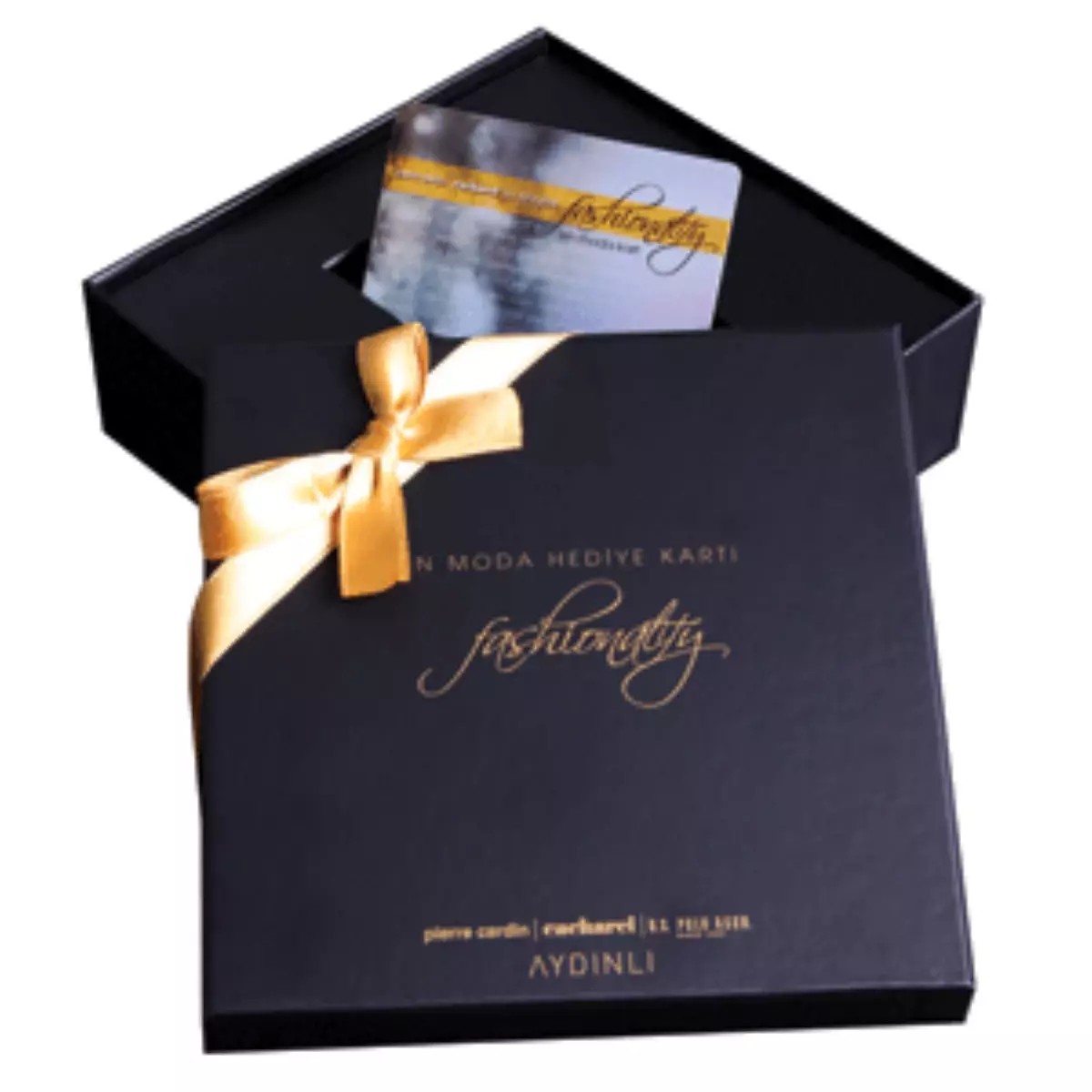 Fashionality Dünyası 700 Bin Üyeye Ulaştı