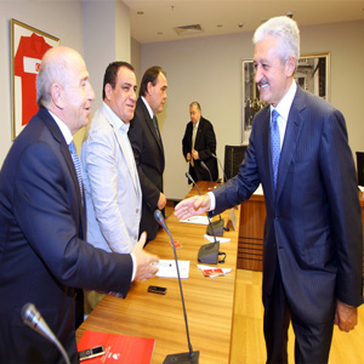 TFF Kulüp Yöneticileriyle Görüşüyor