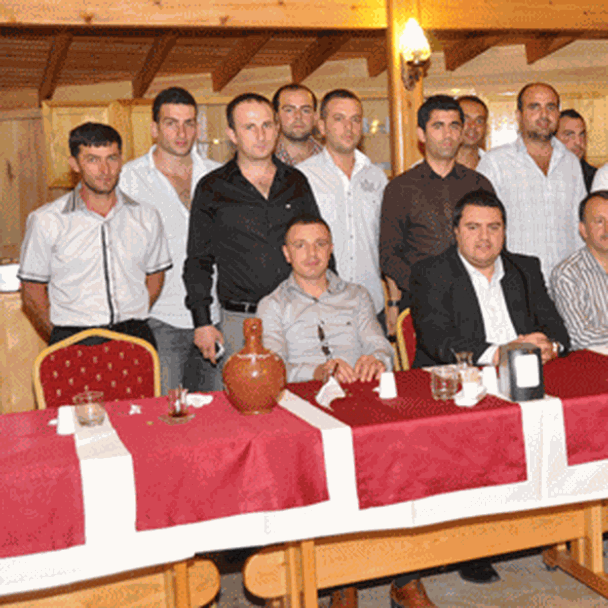 Ak Kartepe Teşkilatı Yazıcı'nın İftarında Buluştu
