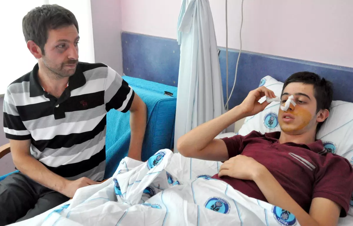 Aile Hekimi, Dayı ve Yeğenini Dövdü