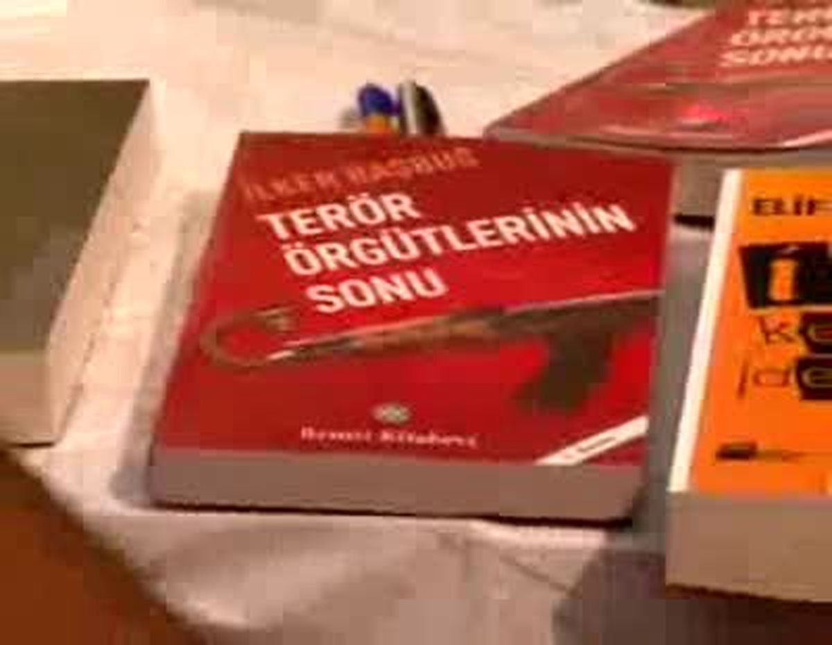 İlker Başbuğ'a 'Korsan' Sürprizi...