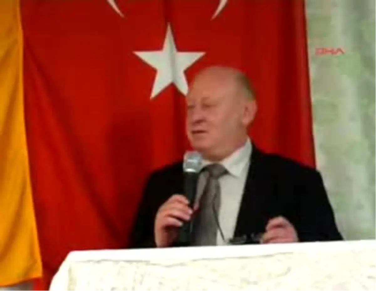 Türk Derneklerinden Toplu İftar