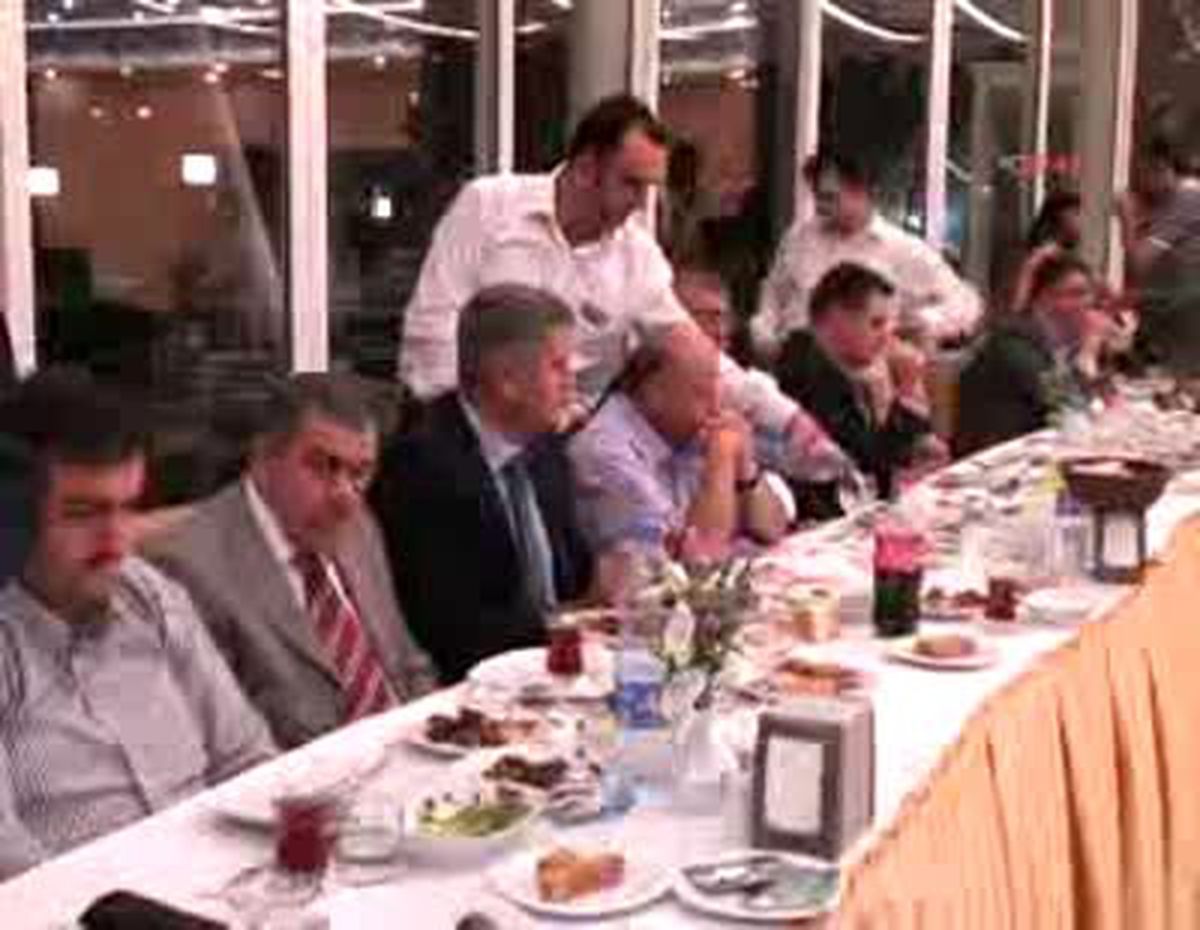 Bakan Hayati Yazıcı, Seçim Bölgesinde STK Temsilcilerine İftar Verdi