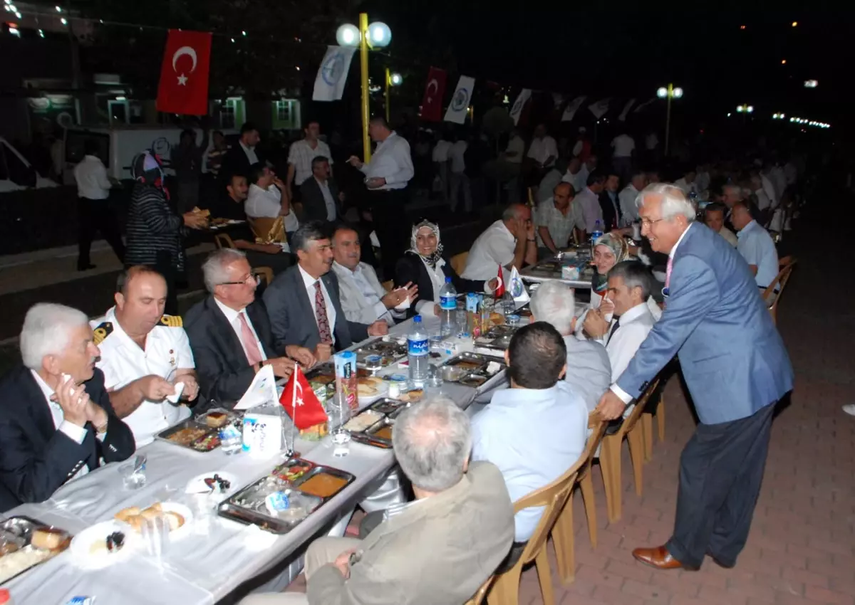 Ereğli\'de 2 Bin Kişilik Toplu İftar