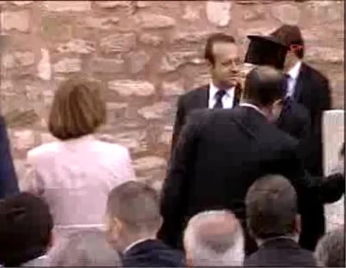 Başbakan Topkapı'da Açılışa Katıldı