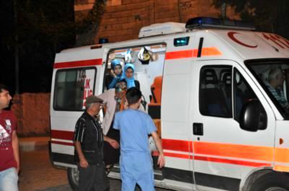İslahiye'de Trafik Kazası: 6 Yaralı