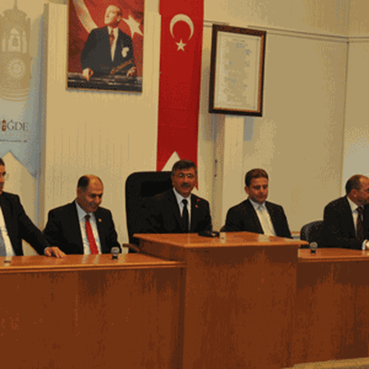 Başkan Akdoğan, Tebrikleri Kabul Etti