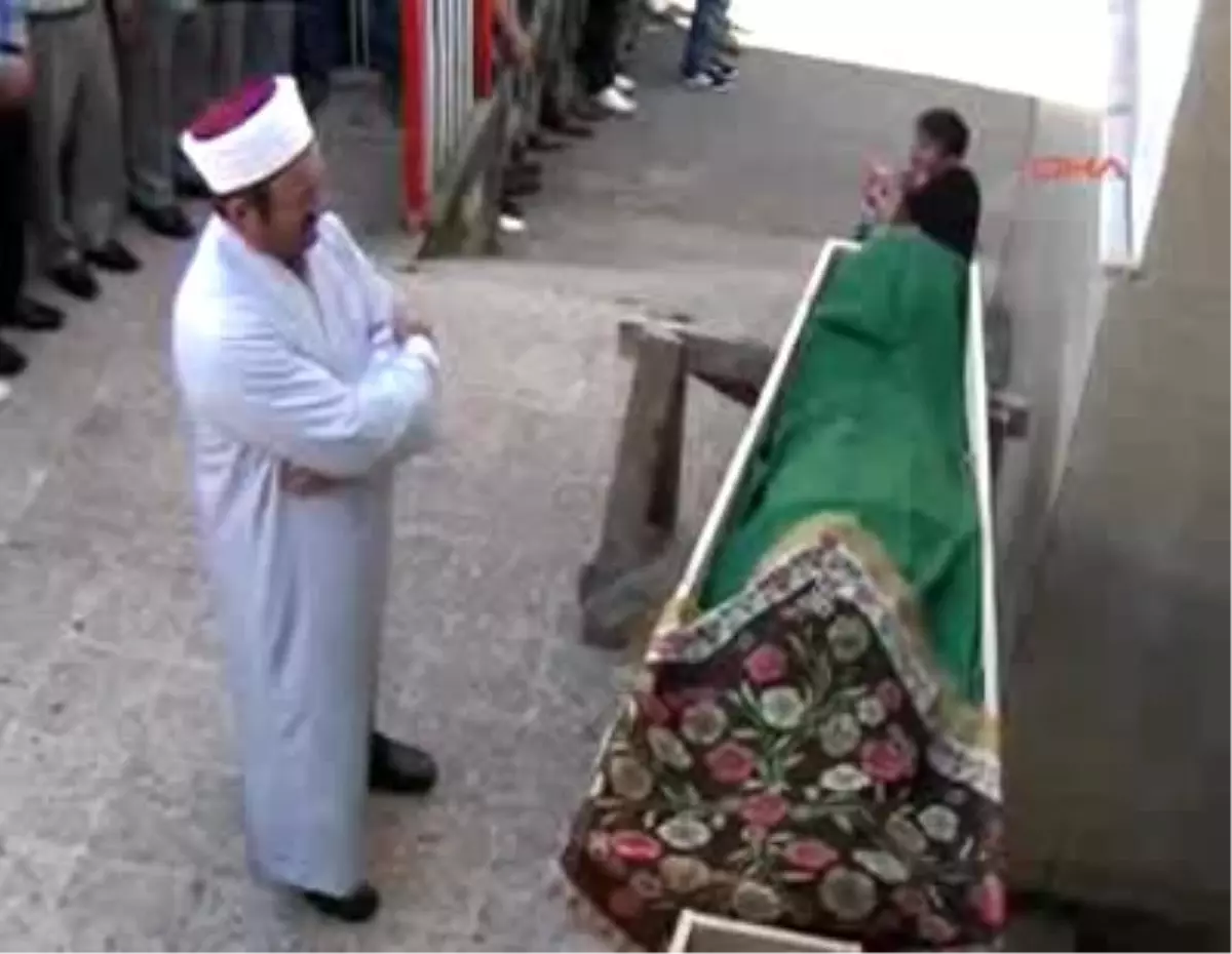 Bayram Sürprizi Acıya Dönüştü