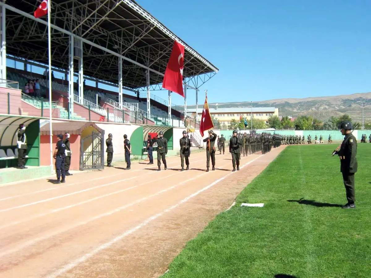 Güneydoğu\'da 30 Ağustos Törenlerle Kutlandı