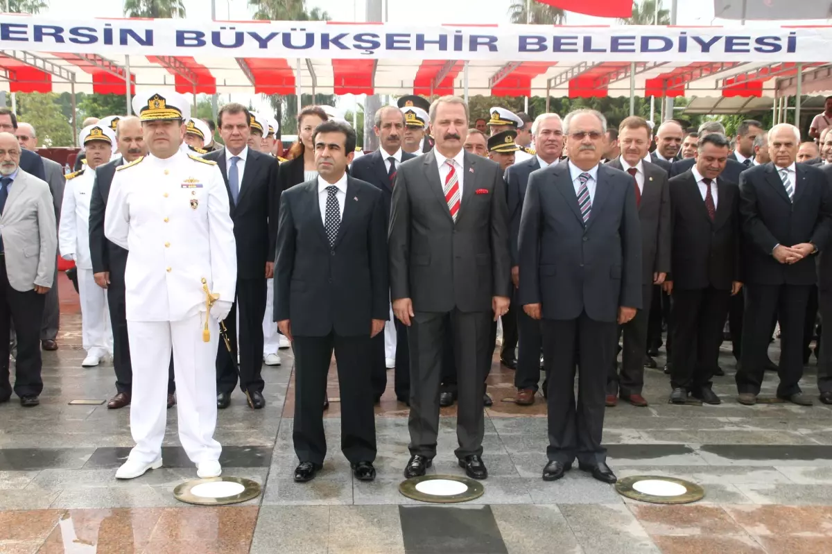 Mersin\'de 30 Ağustos Coşkusu