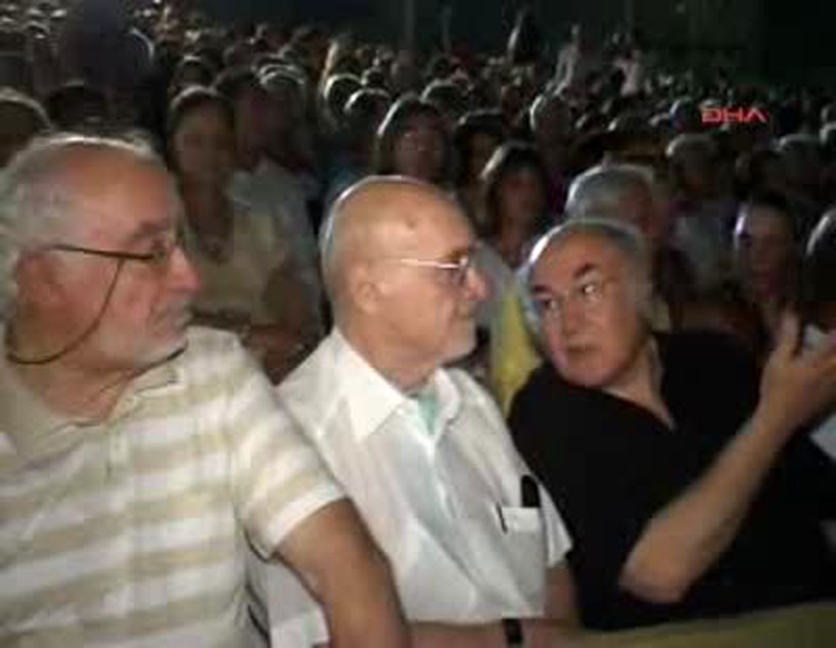 Mevlana'nın Çağrısı Büyüledi