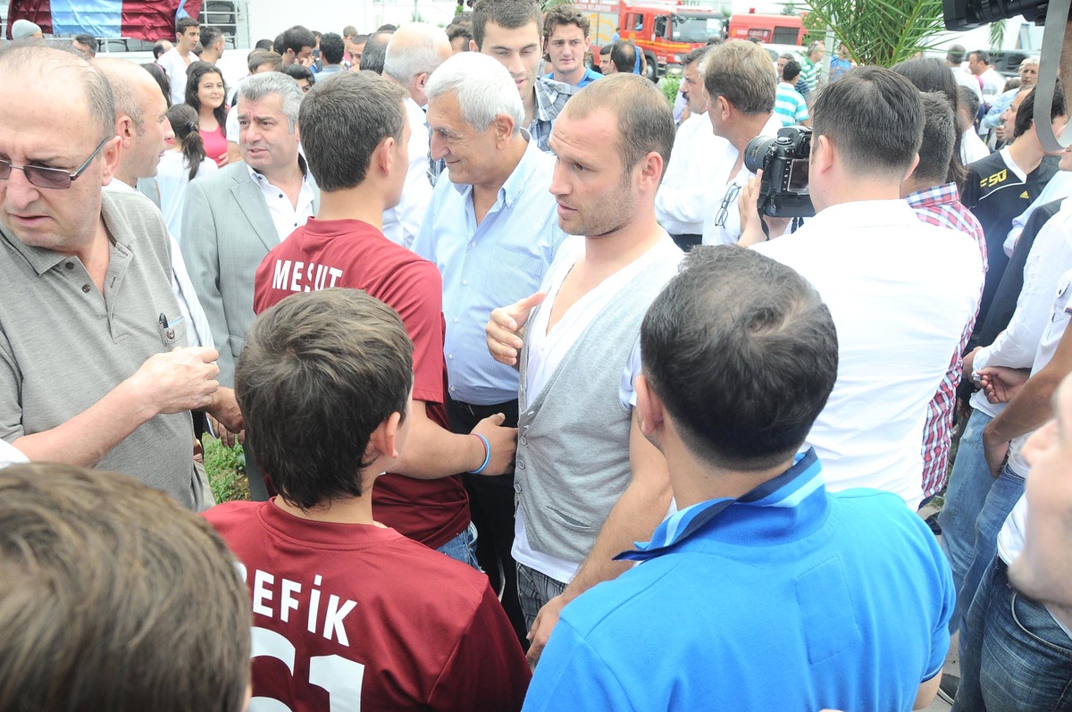 Trabzonspor'da Bayramlaşma Töreni Kısa Sürdü
