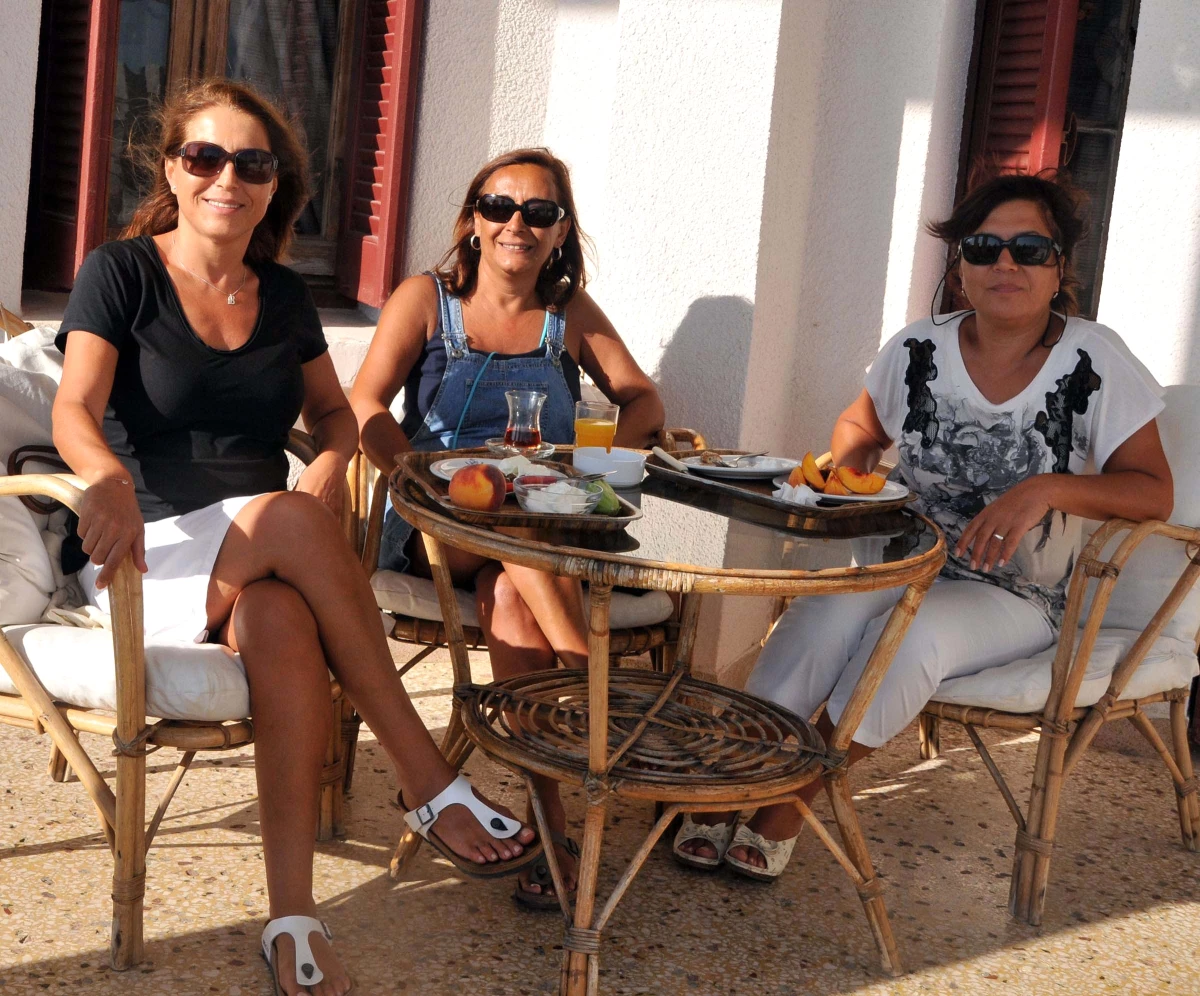 Uzun Bayram Tatilinde, Yunanlı Turizmcilere de Bayram Yaptırdık