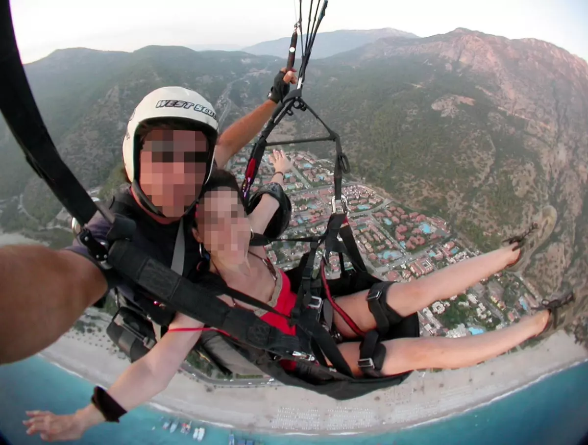 700 Metreden Kayalıklara Düşerek Öldü