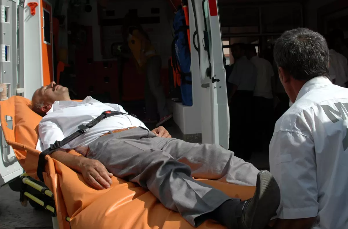 Freni Patlayan Minibüste 11 Yaralı