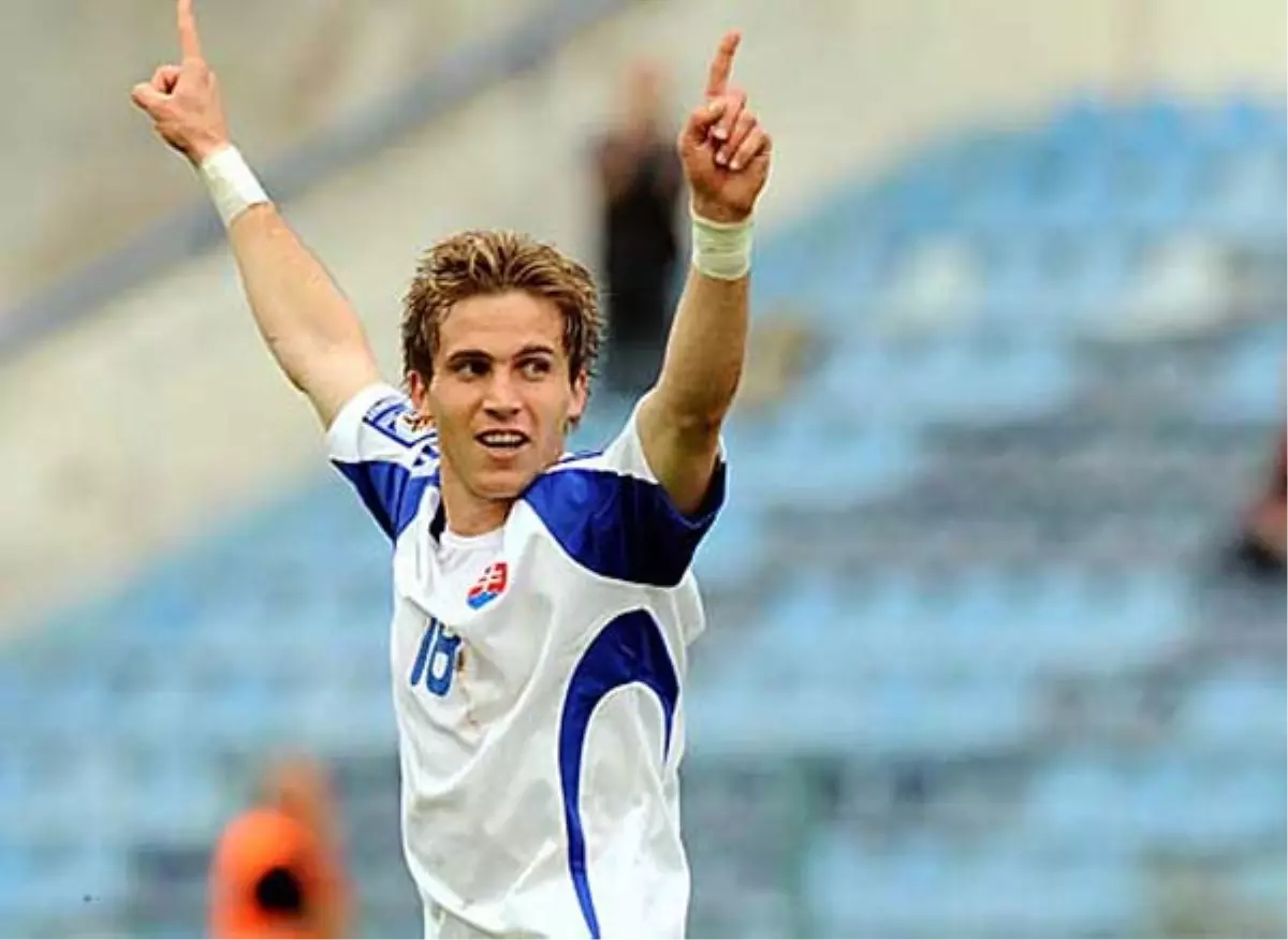 Kayserispor\'un Yeni Transferi Pekarik Yarın İlk Sınavını Sivas\'ta Verecek