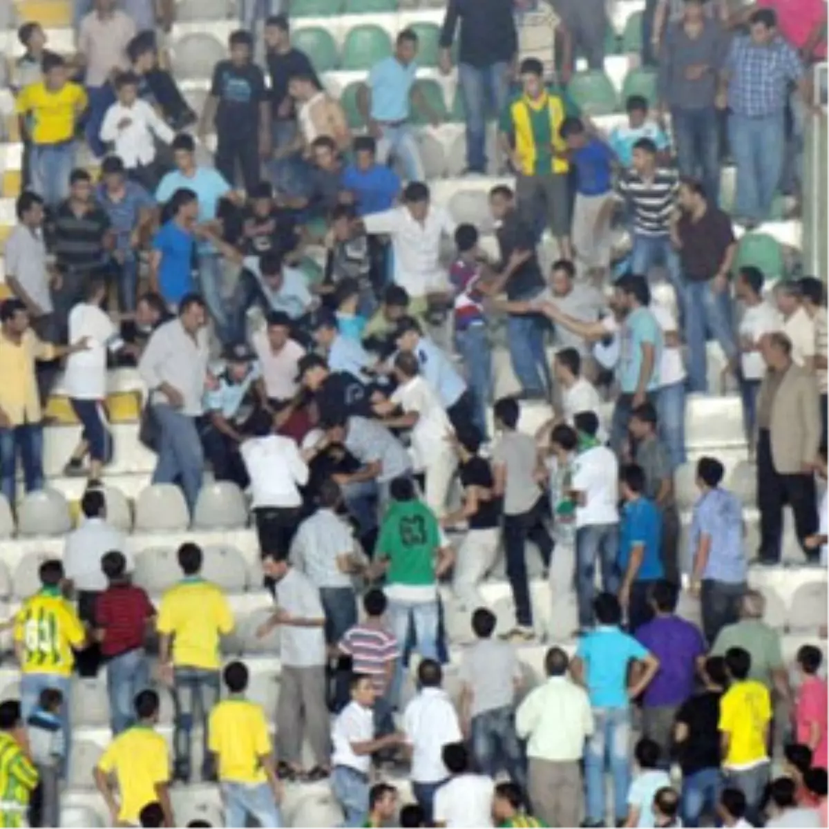 Dostluk Maçı Kavgayla Bitti