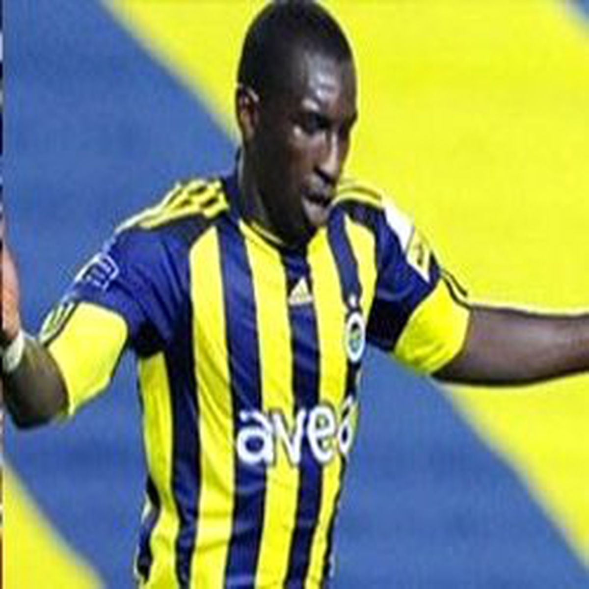 Fenerbahçe'de Yaprak Dökümü Sürüyor