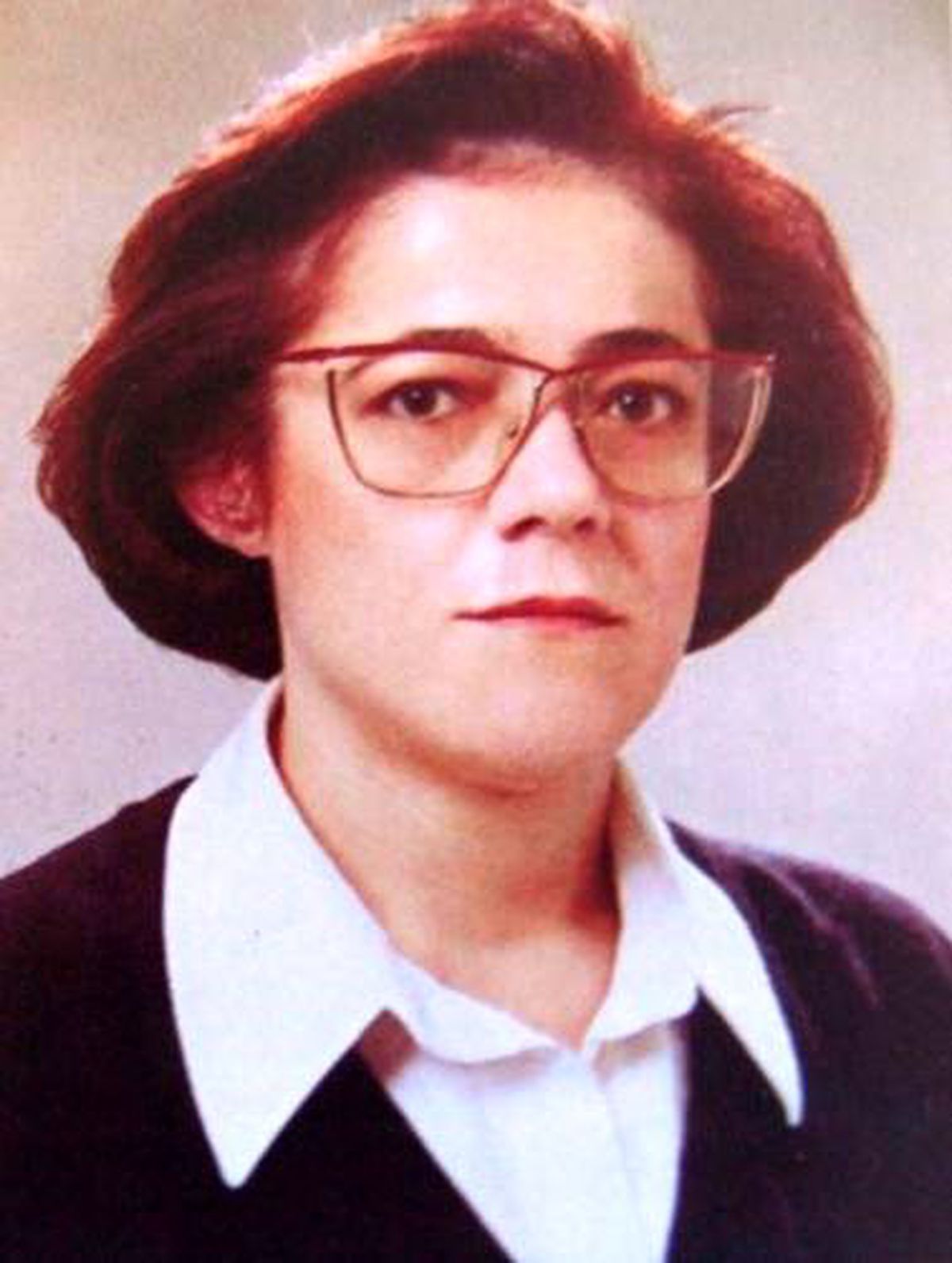 54 Yaşındaki Kadın Profesör, Evinde Kalp Krizinden Öldü