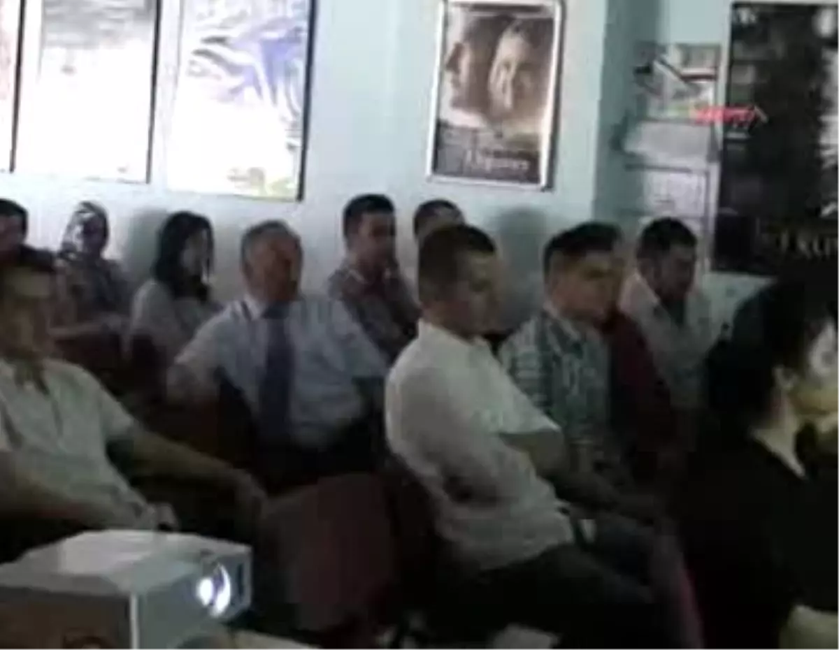 Hakkari\'ye Atanan Öğretmenlere \'çevreye Uyum\' Semineri