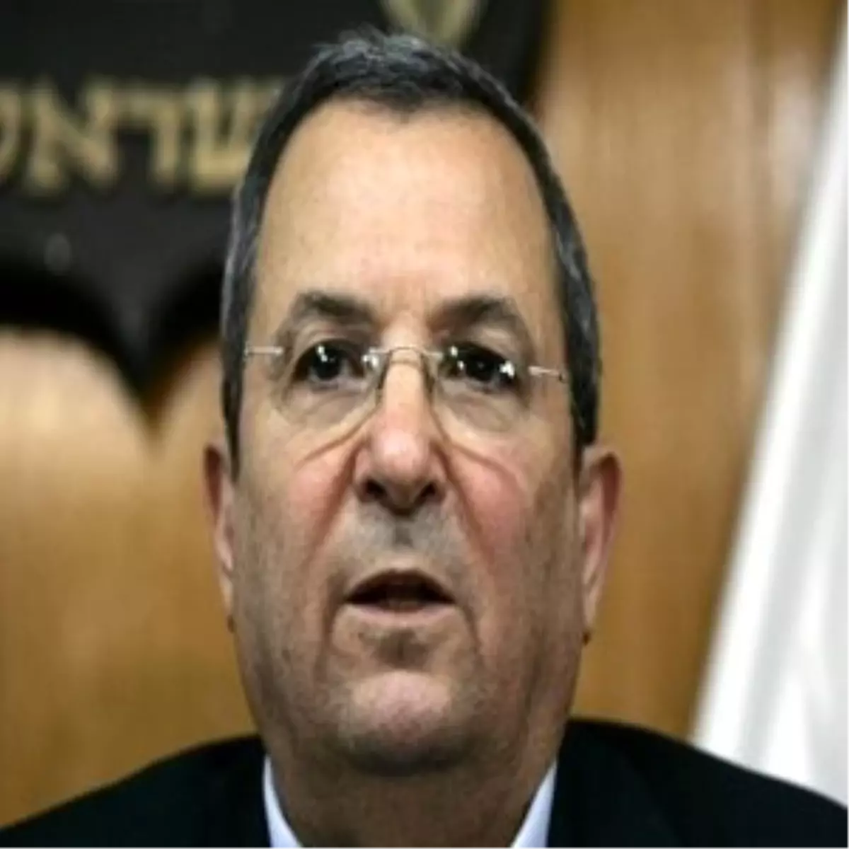 Kaygılı ABD, İsrail Savunma Bakanı Barak\'la Görüştü