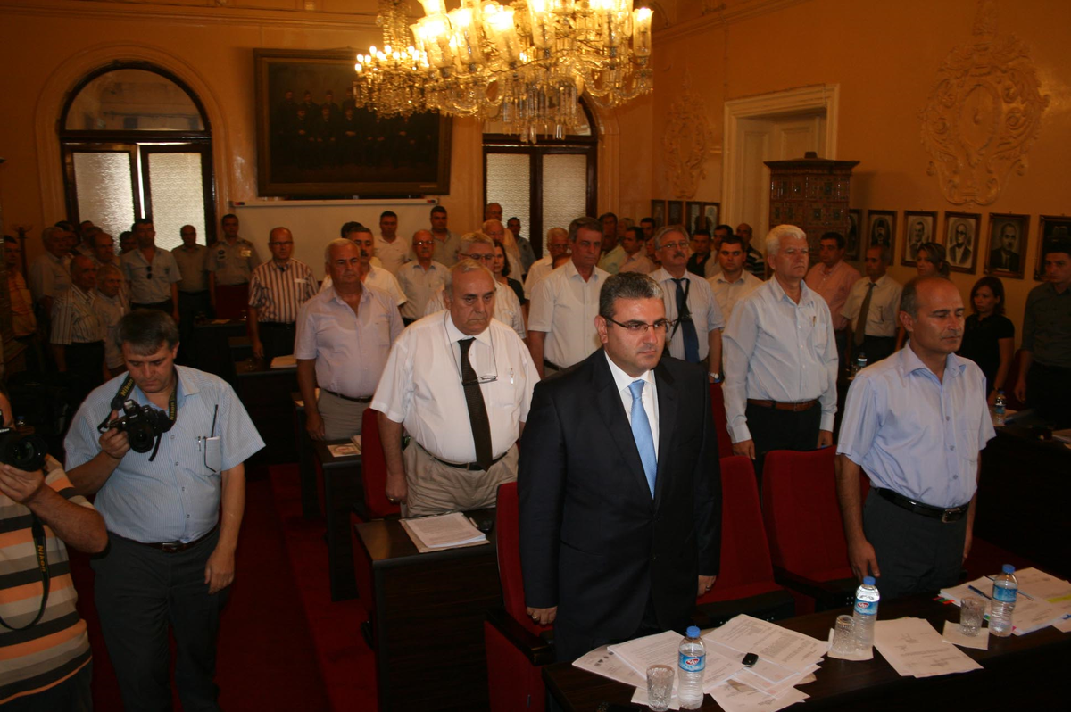 Şehide 'oylamalı' Saygı