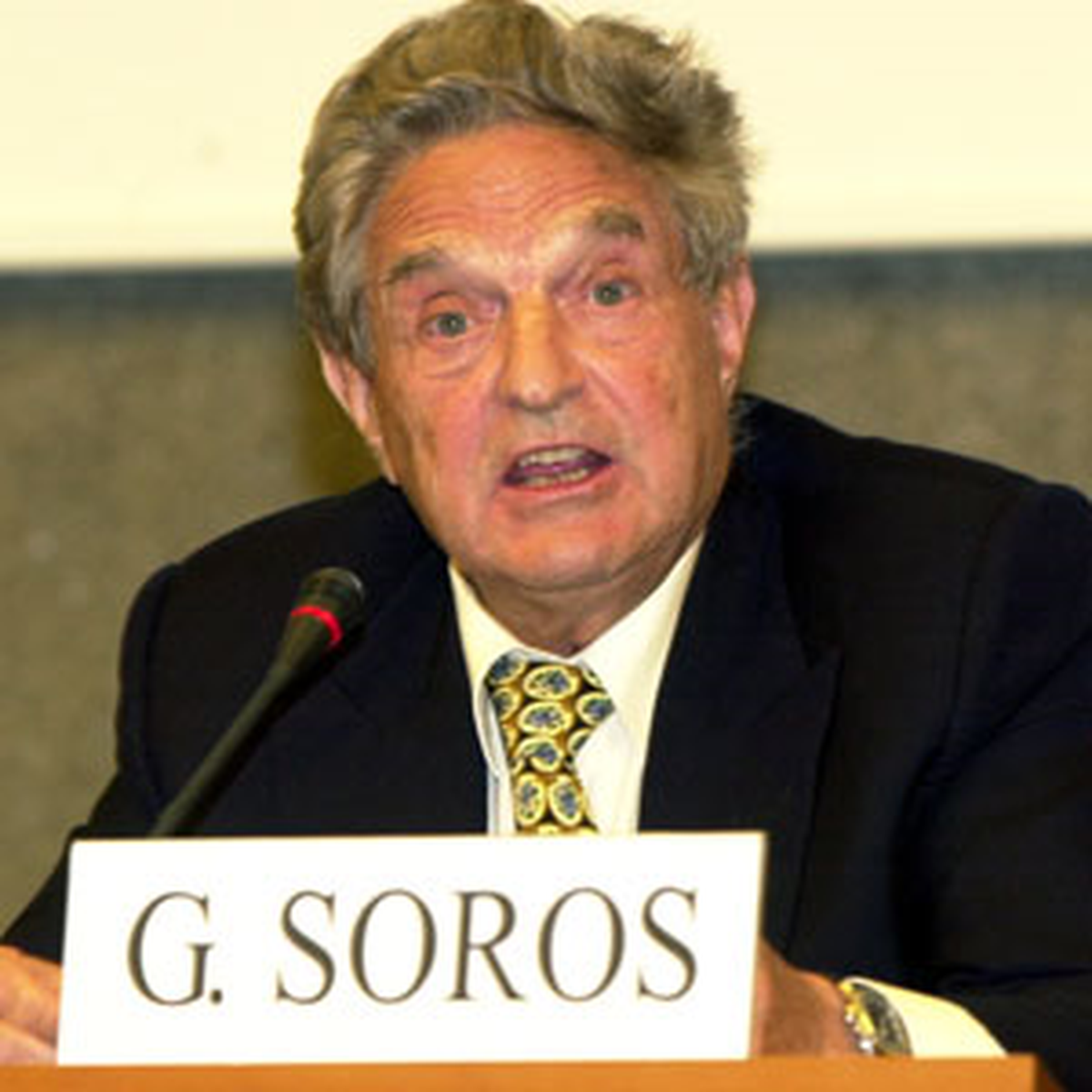 Soros'tan Borç Krizi Uyarısı