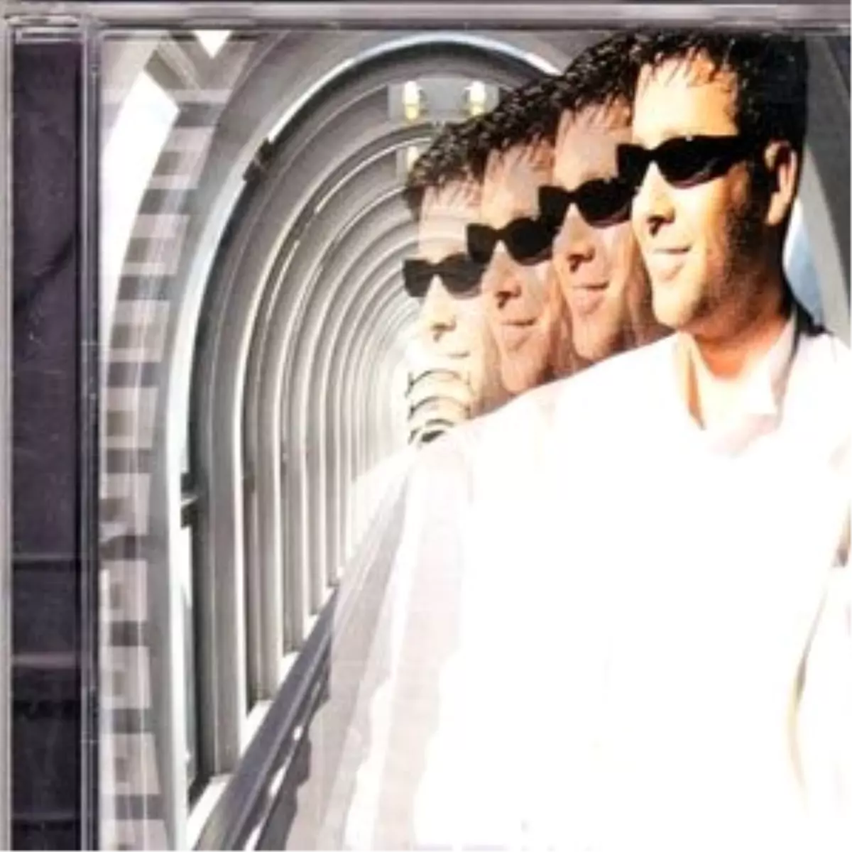 Metin Şentürk BM\'de Şarkı Söyledi